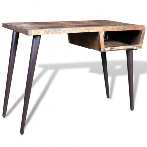 Mesa de madeira reciclada com patas de ferro D