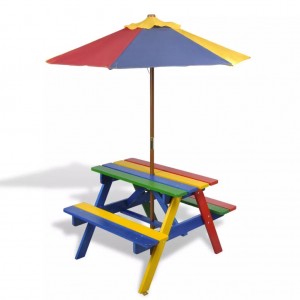 Mesa de piquenique e bancos de crianças e guarda-chuva de madeira multicolor D